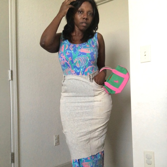 I'm Becca Alexis! Thanks for shopping my closet! - Picture 7 of 13